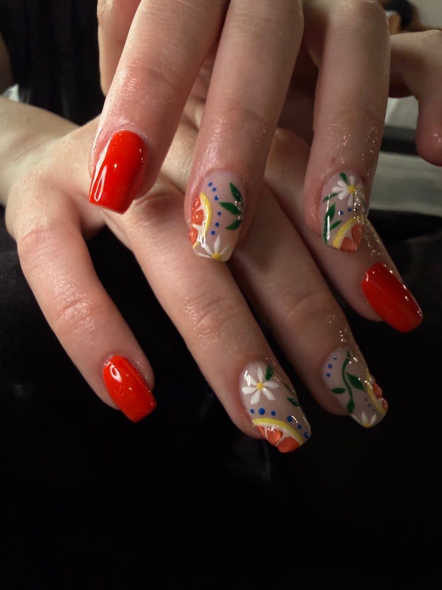 Divina Nail Lounge, photo 2