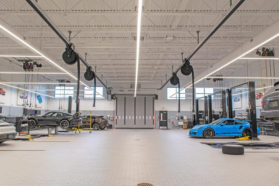 Porsche Warrington Service Center, photo 2