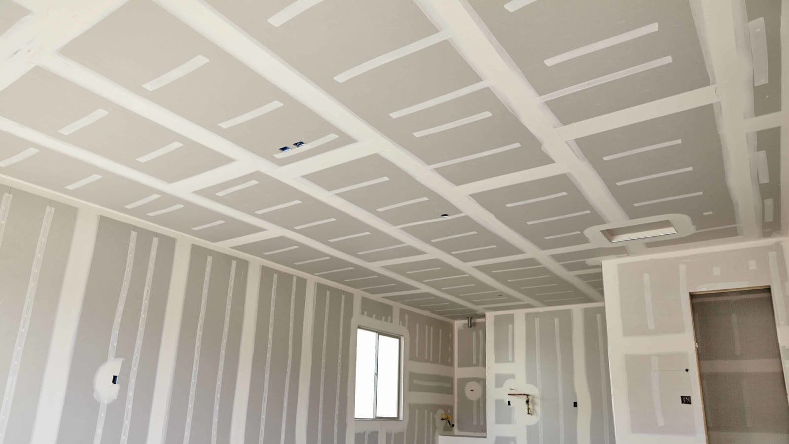 Elliot's Painting, Drywall & Pressure Washing, photo 2
