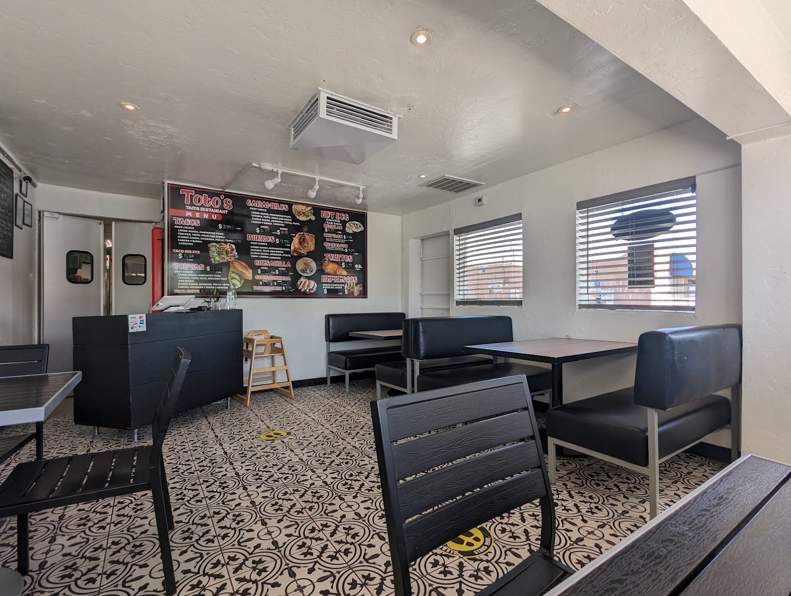 Toto's Tacos Restaurant