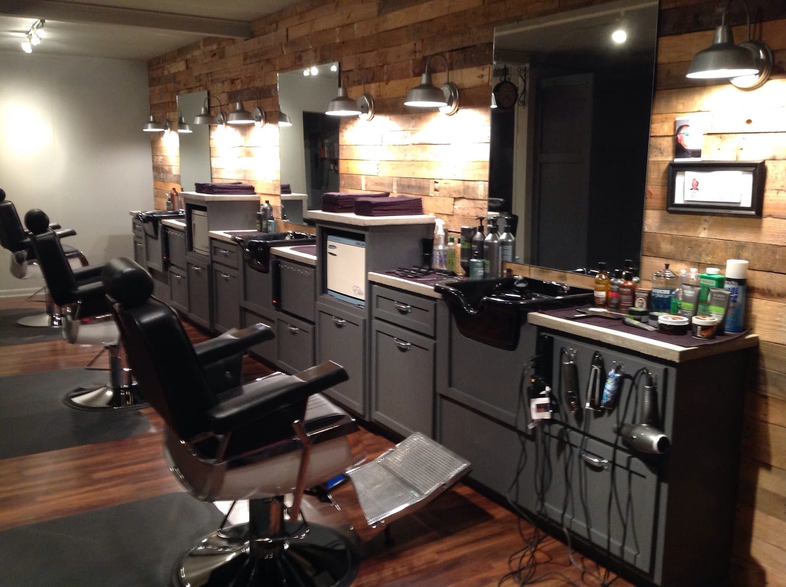 Bullfeathers Barber Shop Downtown Madison