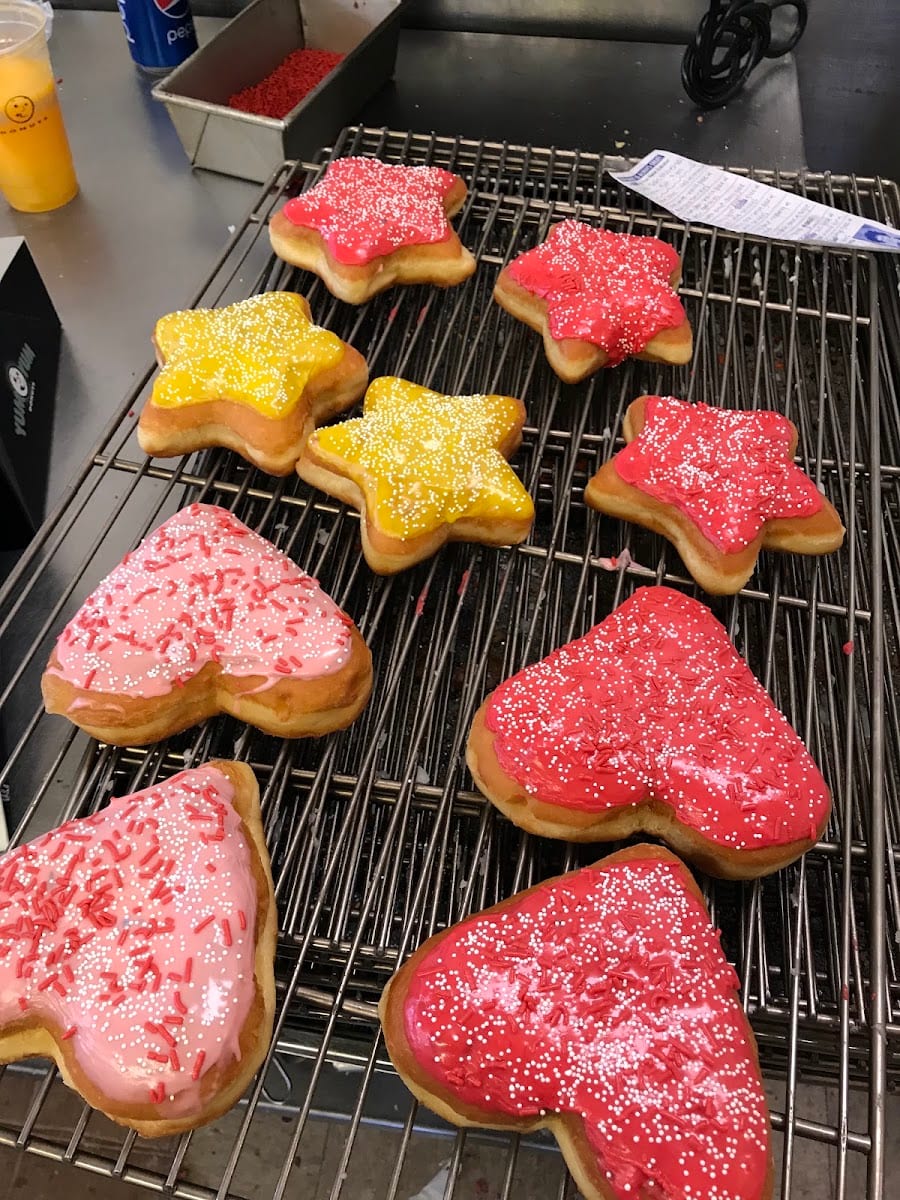 Yum Yum Donuts