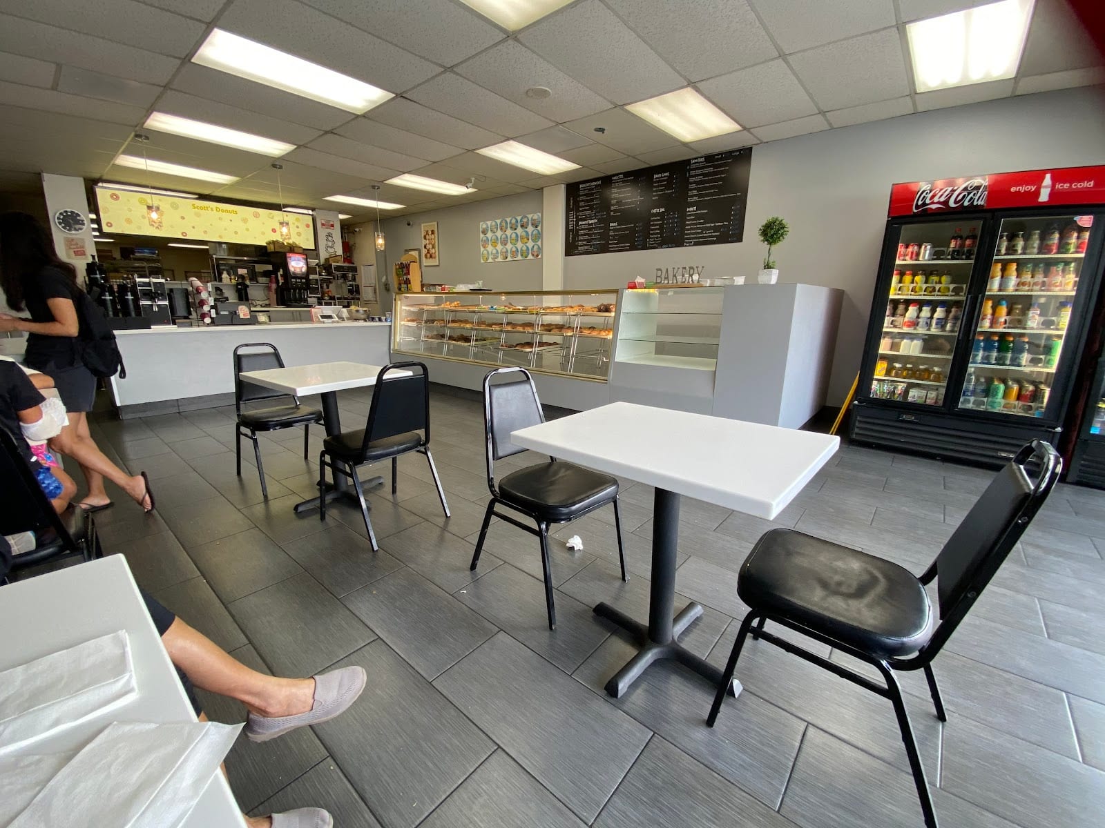 Scott's Donuts & Cafe, photo 2