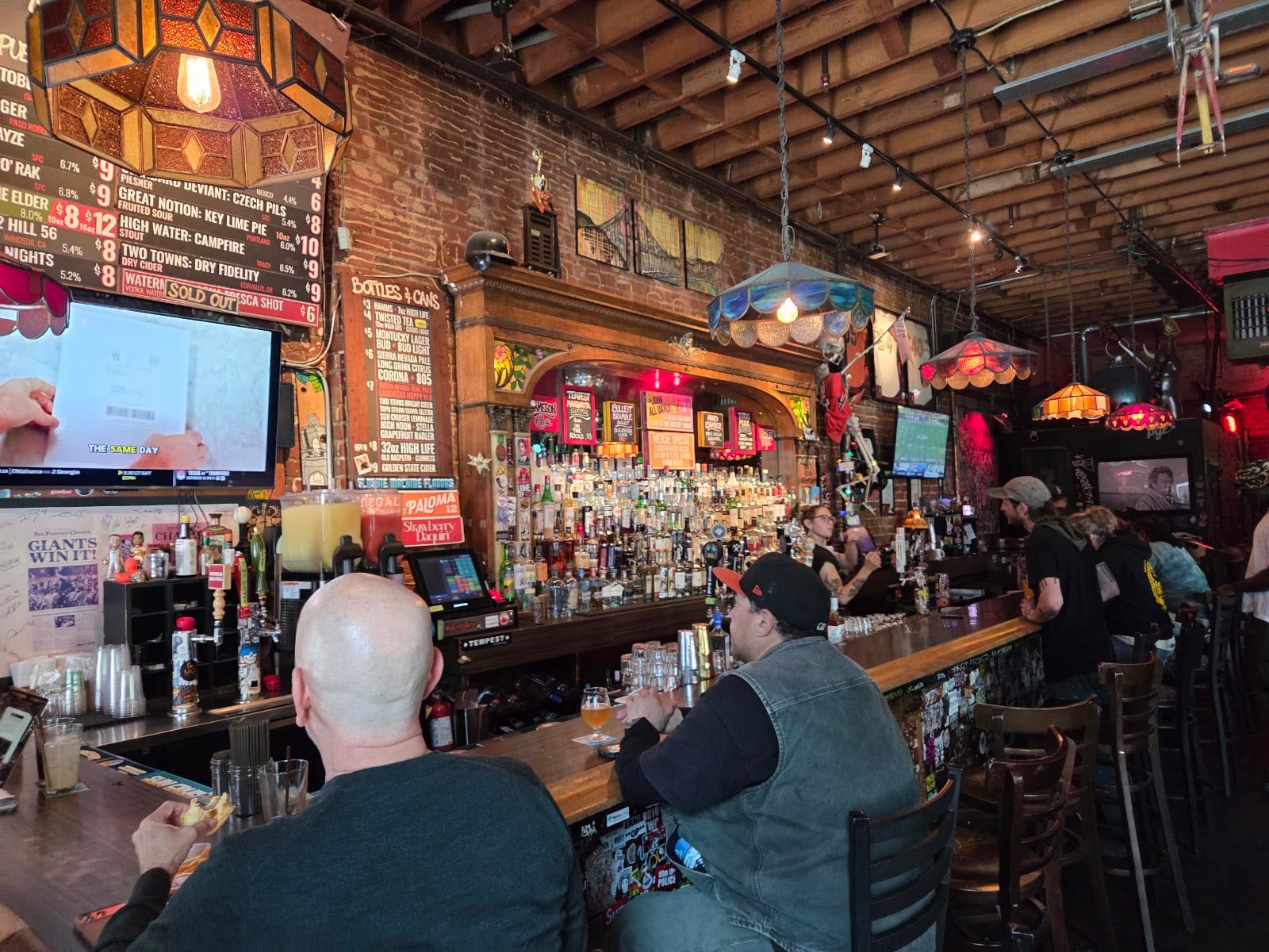 Tempest Bar & Box Kitchen