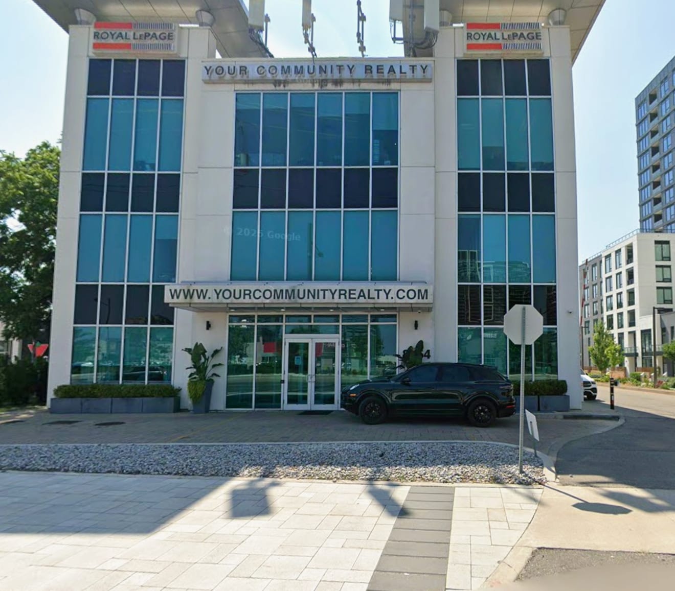 Sara Babaimehr Luxury Real Estate Group, photo 3