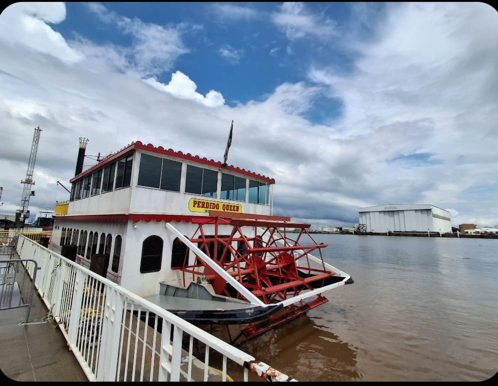 Perdido Queen Dinner Cruises and Events at Mobile, AL Waterfront, photo 4