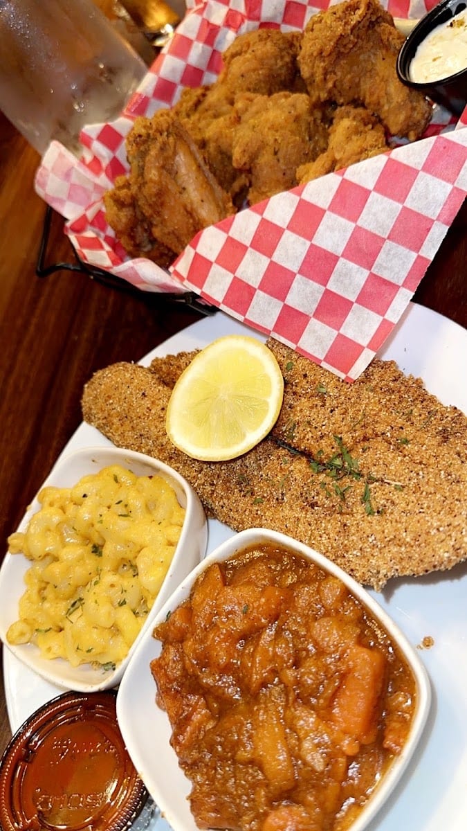 Brew City Kitchen & Cocktails