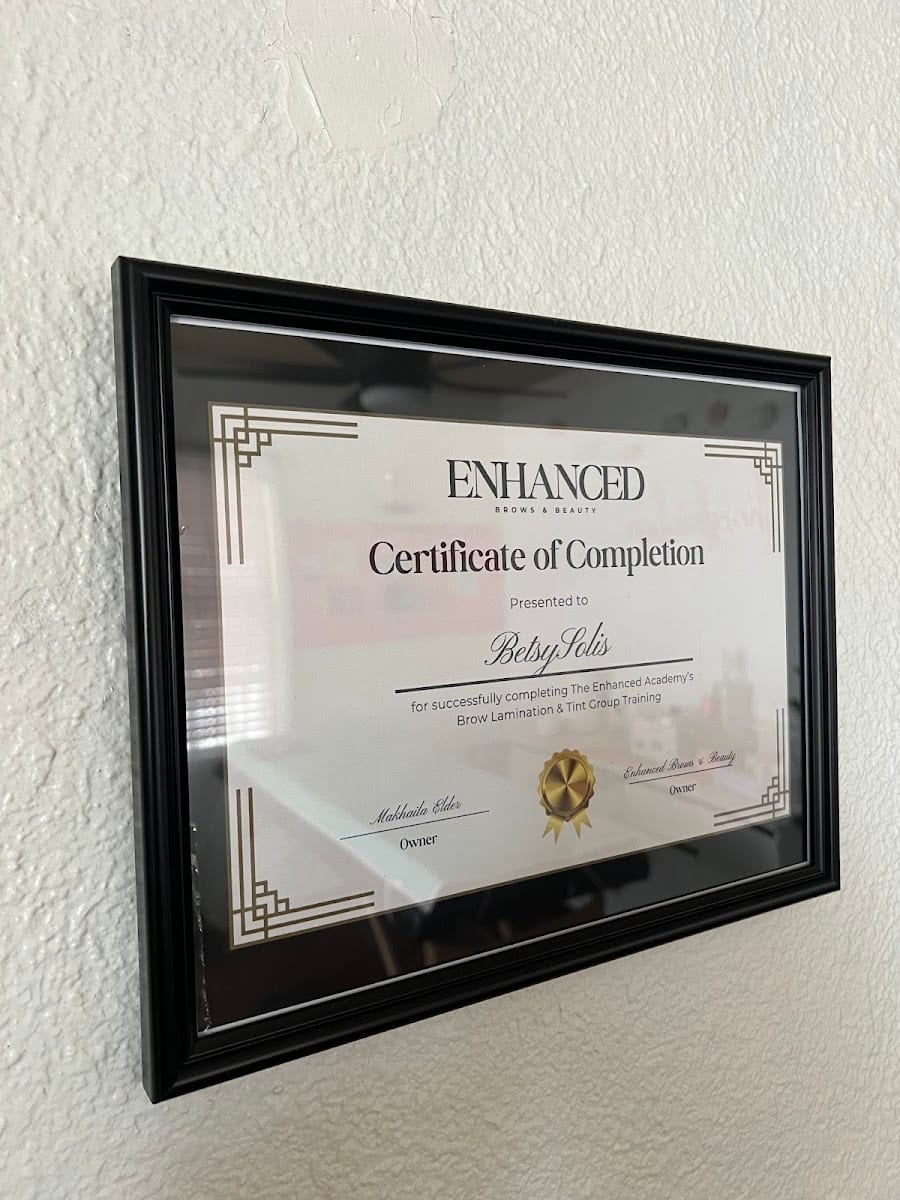 The.Esthie.Lab