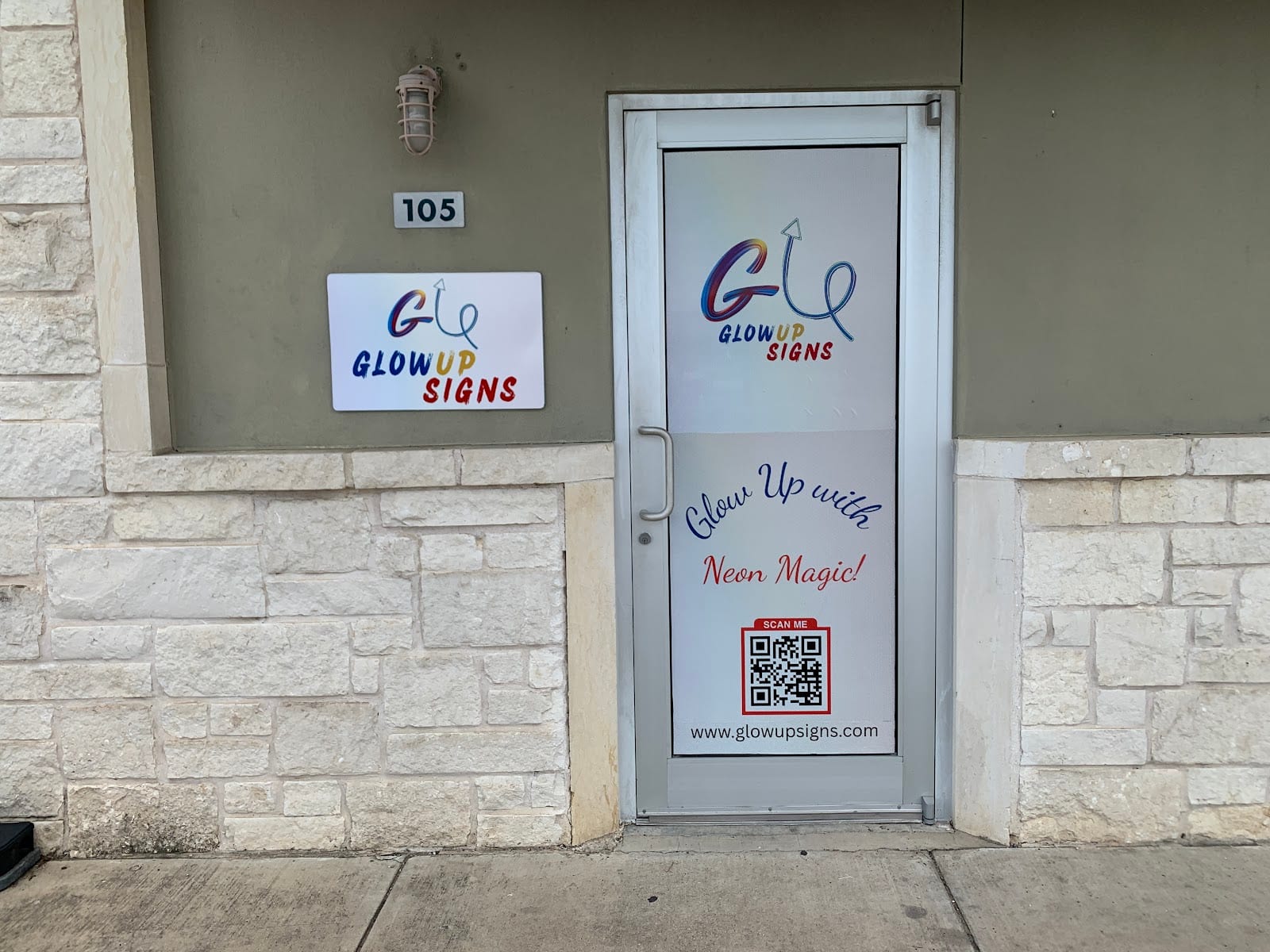 GlowUp Signs – Custom Lightbox Signs & PVC Signs,Affordable Vinyl Banners Austin, photo 3