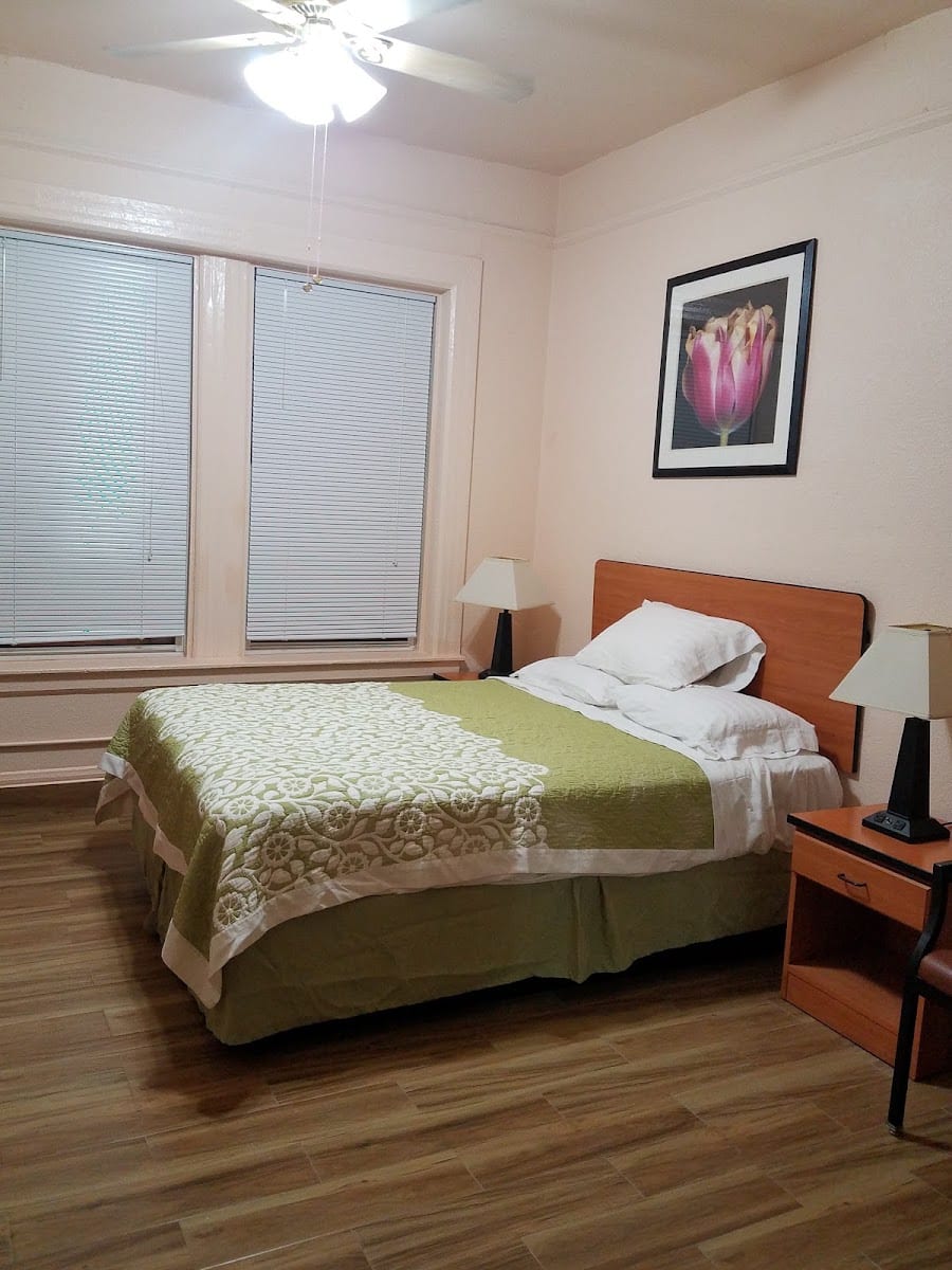Adrian Hotel