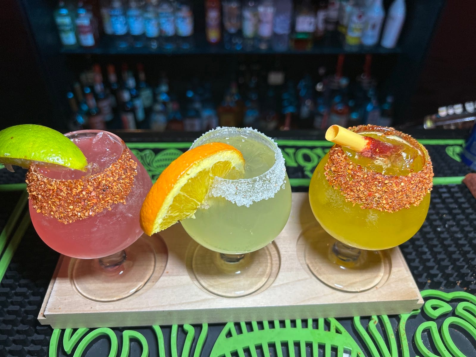 Louies Cantina