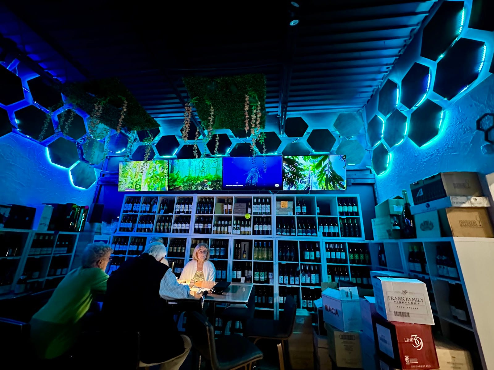 The Hive, photo 3