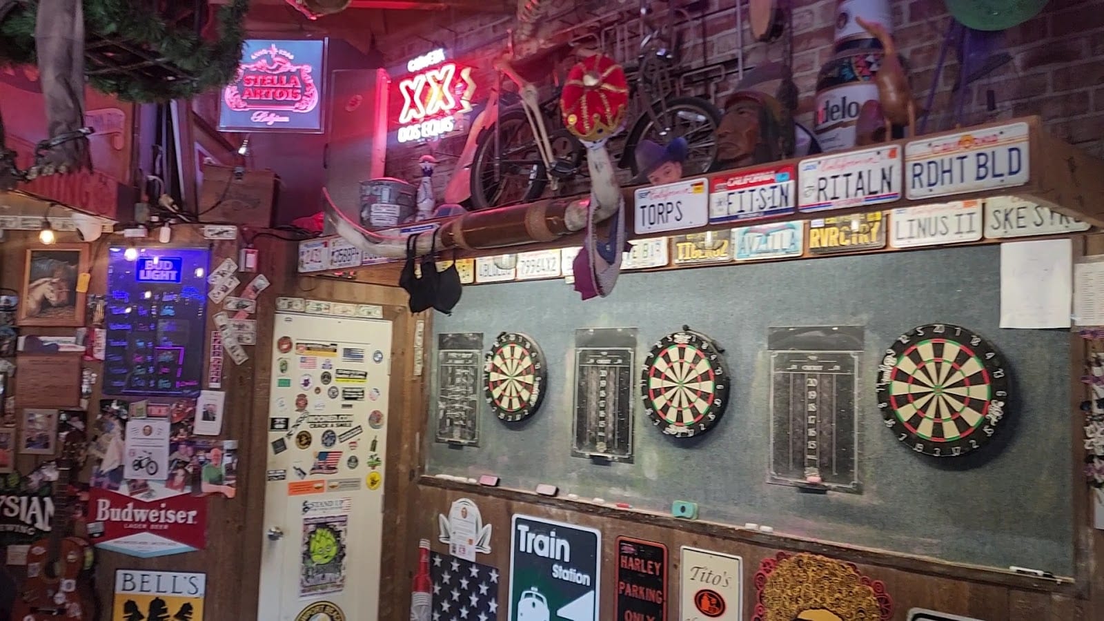 Mugs Away Saloon