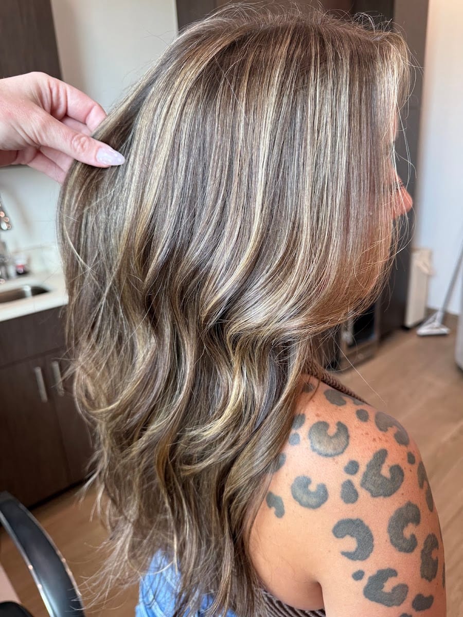 Blonde & Boujee Salon