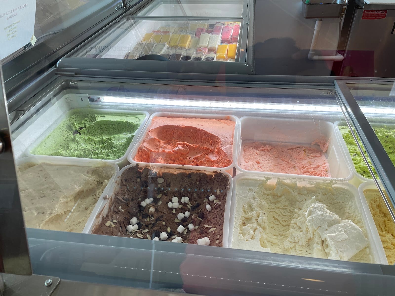 Fruits & Ice Cream La Michoacana, photo 3