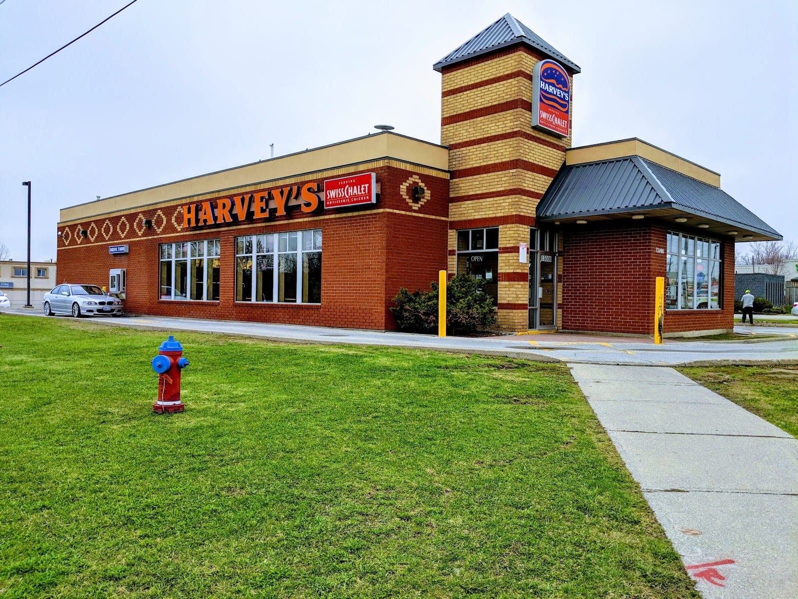 Harvey's, photo 2