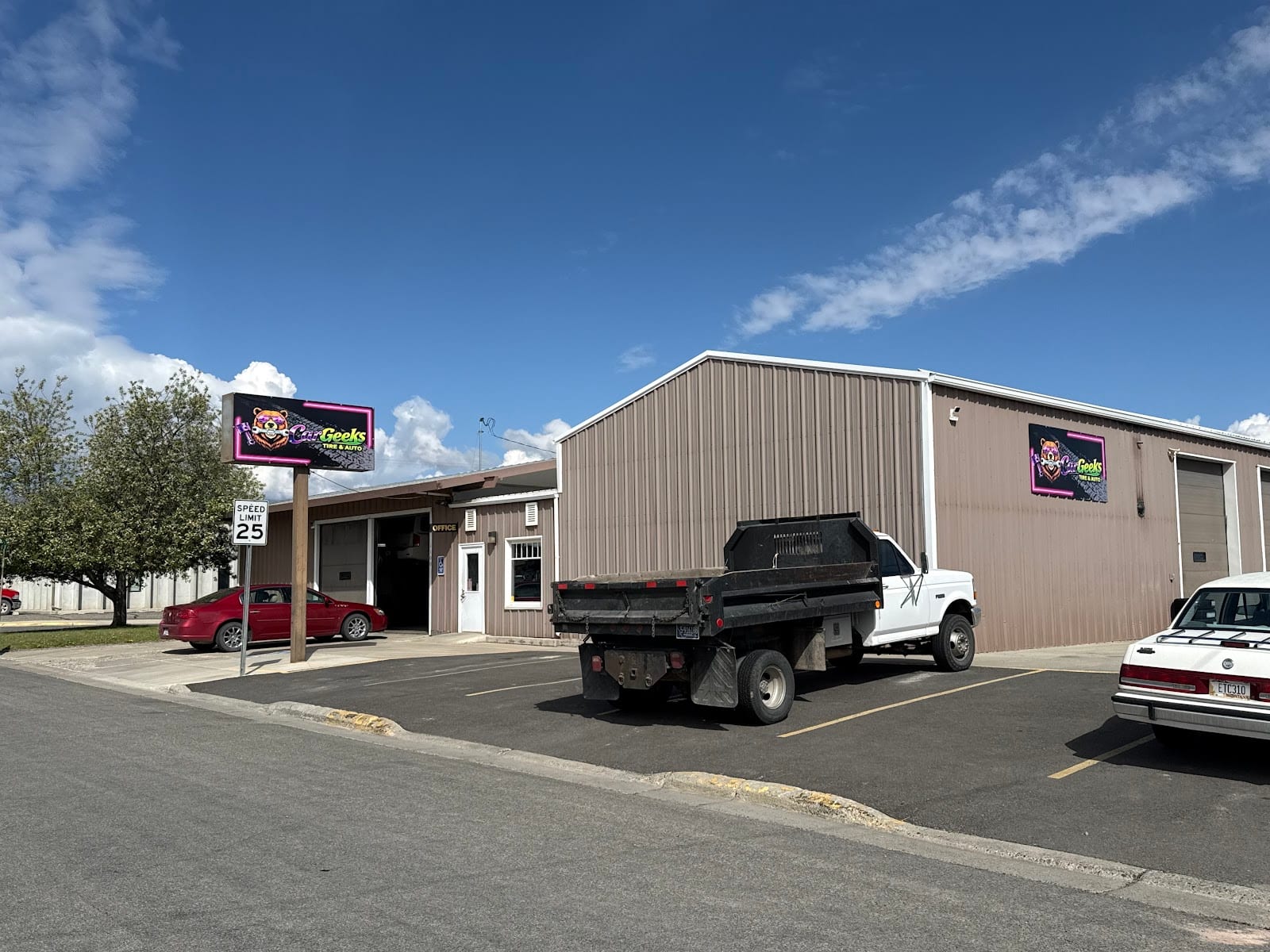 CarGeeks Tire & Auto
