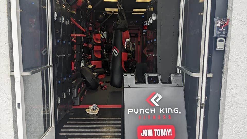 Punch King Fitness Sunset, photo 4