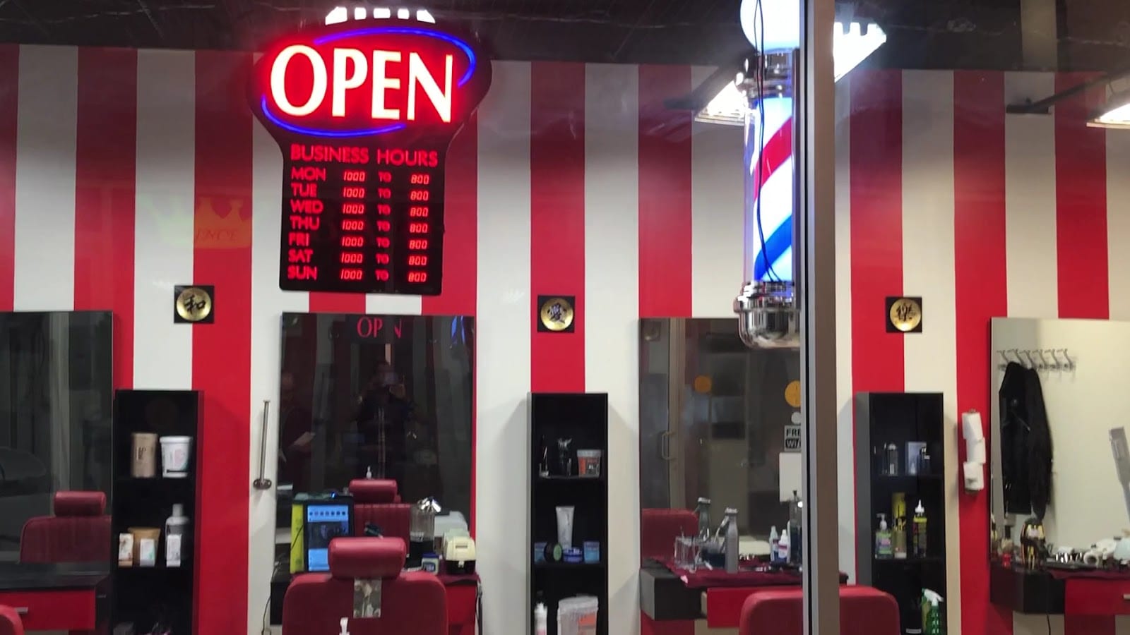 Barber Shop Toronto, photo 4