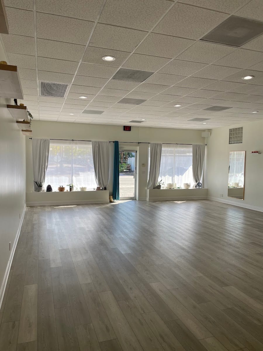 Cocoon: Yoga & Movement Studio, photo 2
