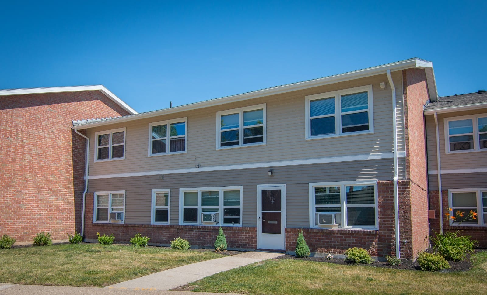 Harris Park Apartments, photo 2