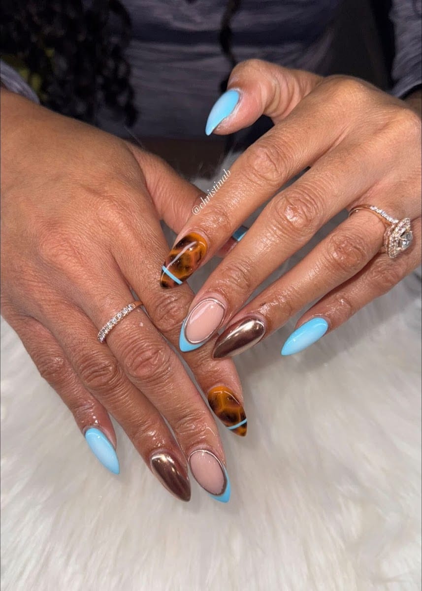 NAILS U LOVE