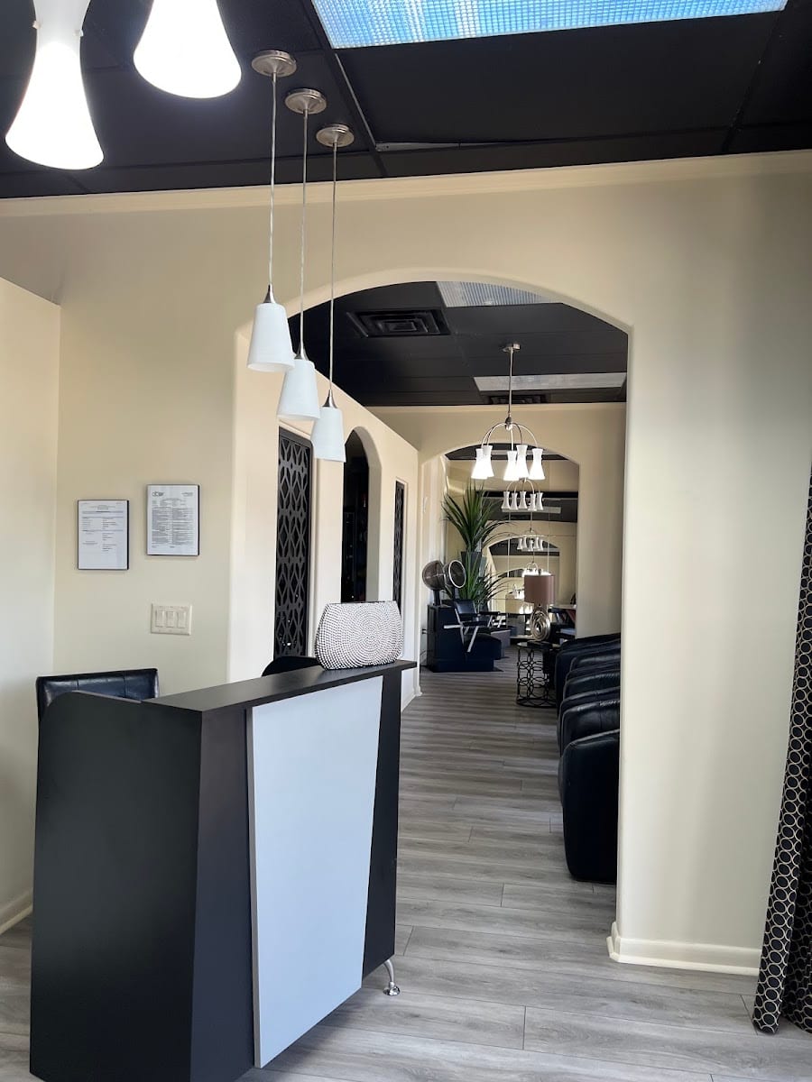 Evelyn’s Salon and Day Spa