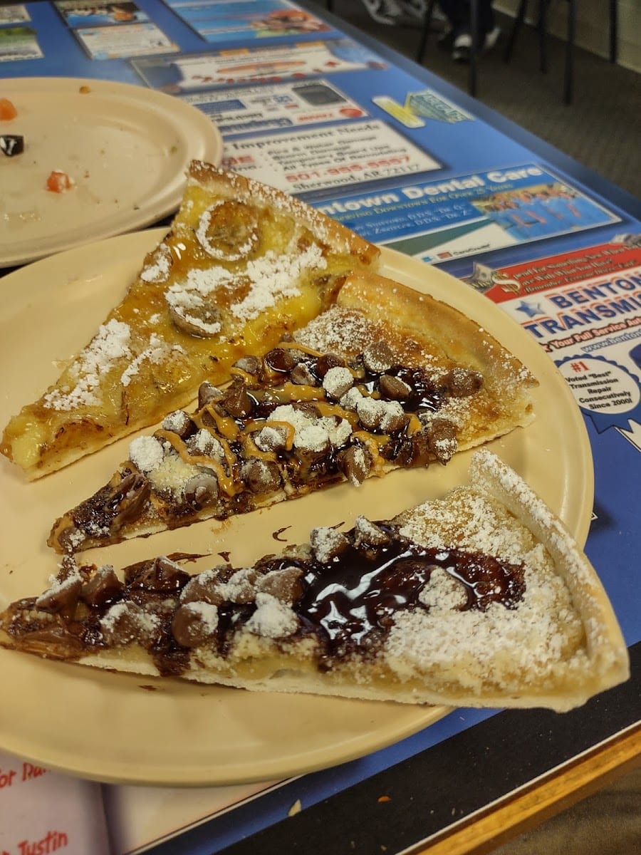 Larry's Pizza - Downtown, photo 4