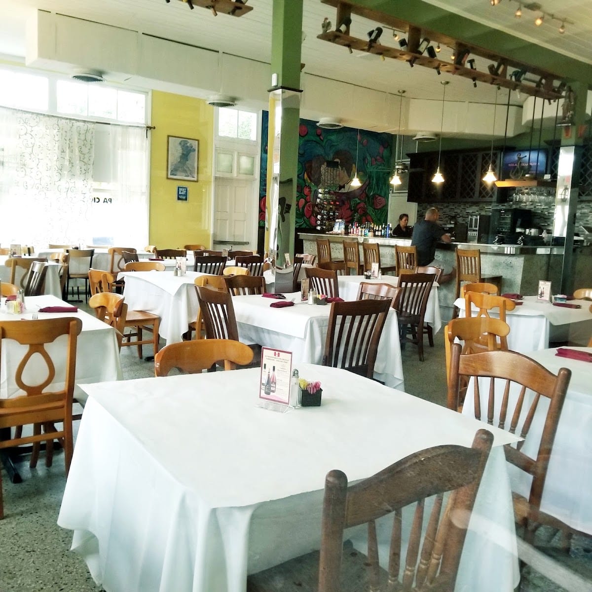 El Puerto Restaurant & Grill, photo 2