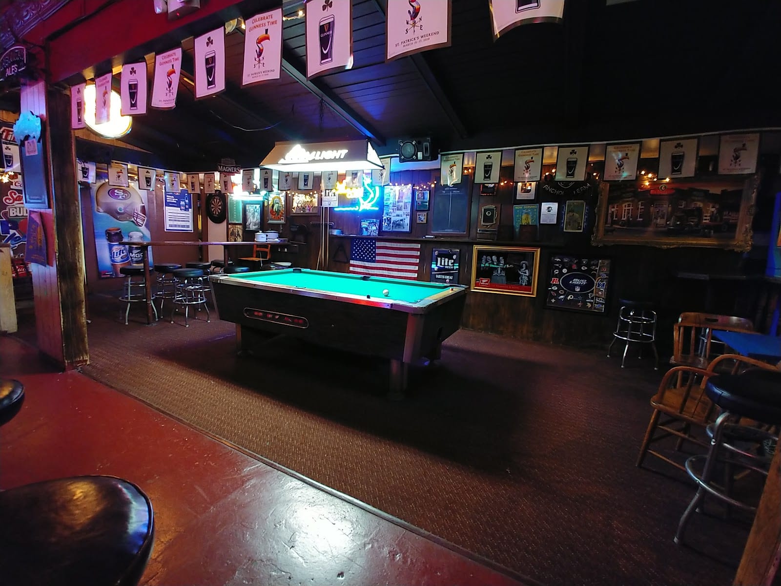 Grandma's Saloon, photo 2
