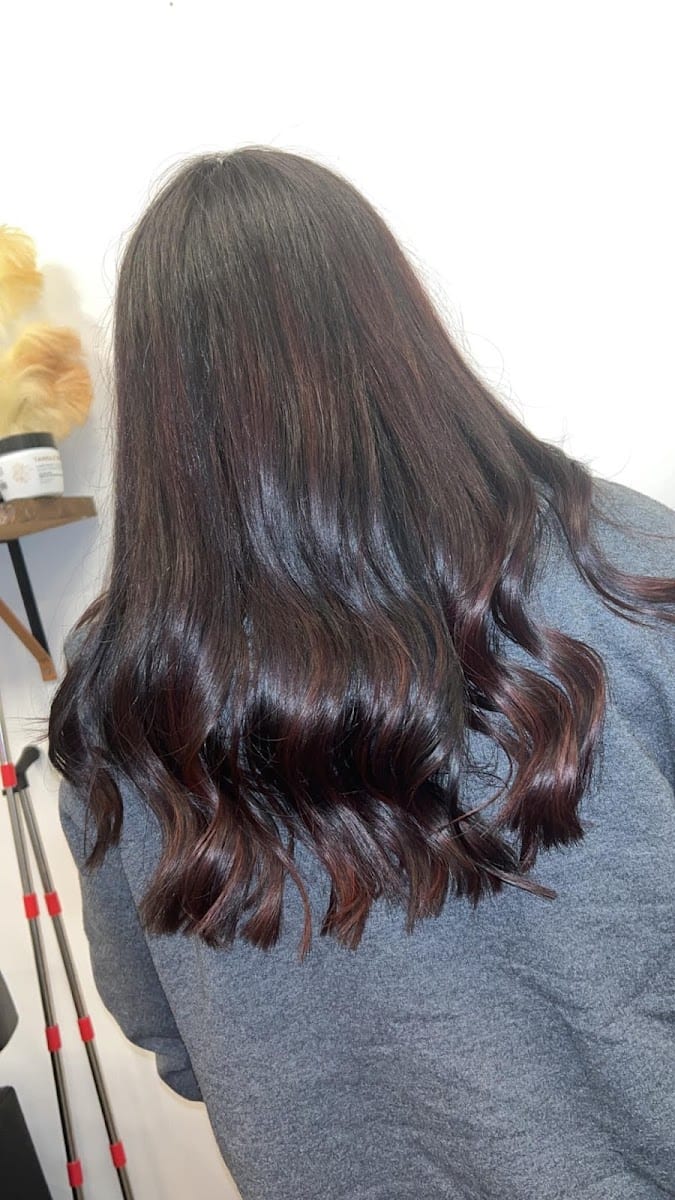 Hair we go salon & extensions