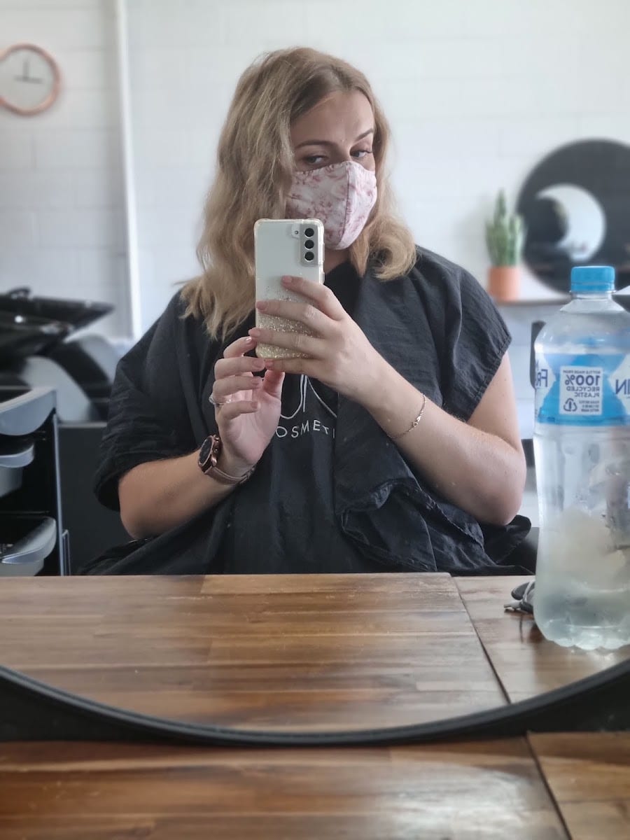 Kova Hair Studio, photo 4