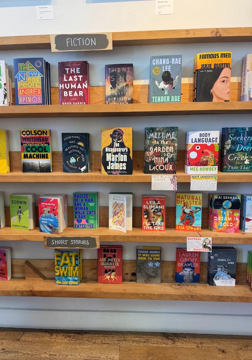 Black Bird Bookstore and Café, photo 4