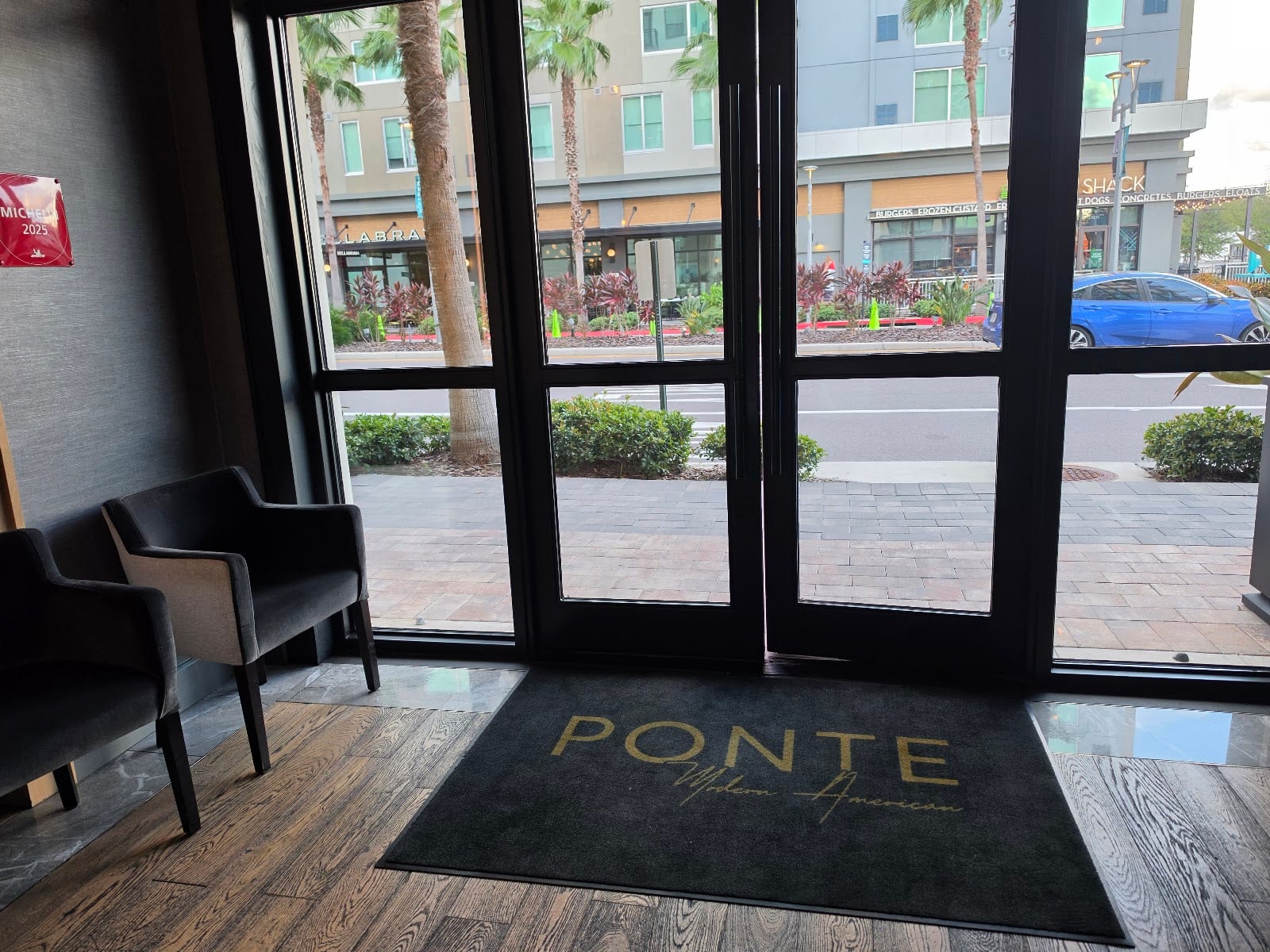 Ponte Modern American