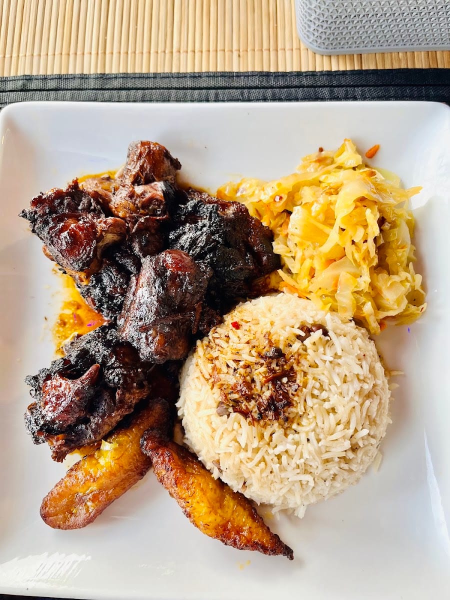 Peppa's Jerk Spot, photo 2