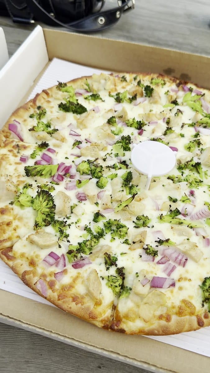 Sherwood Pizza, photo 2