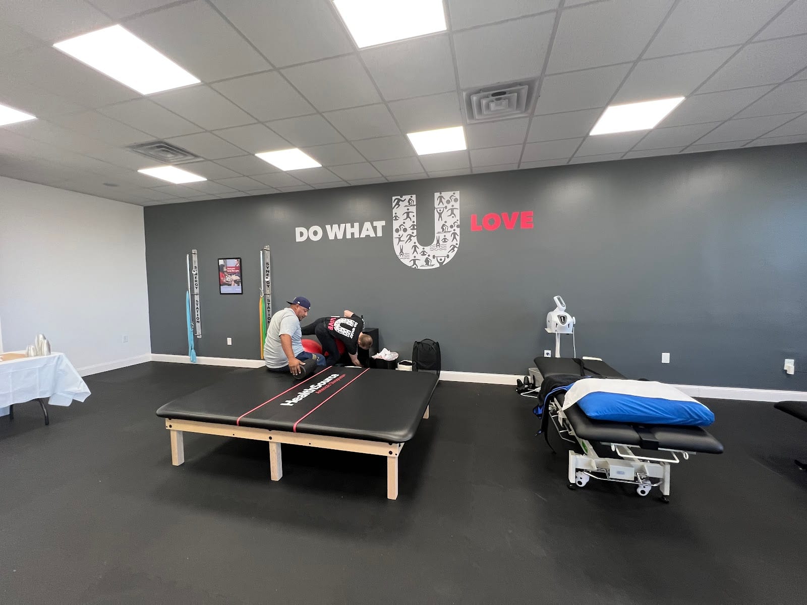 HealthSource Chiropractic of Madison