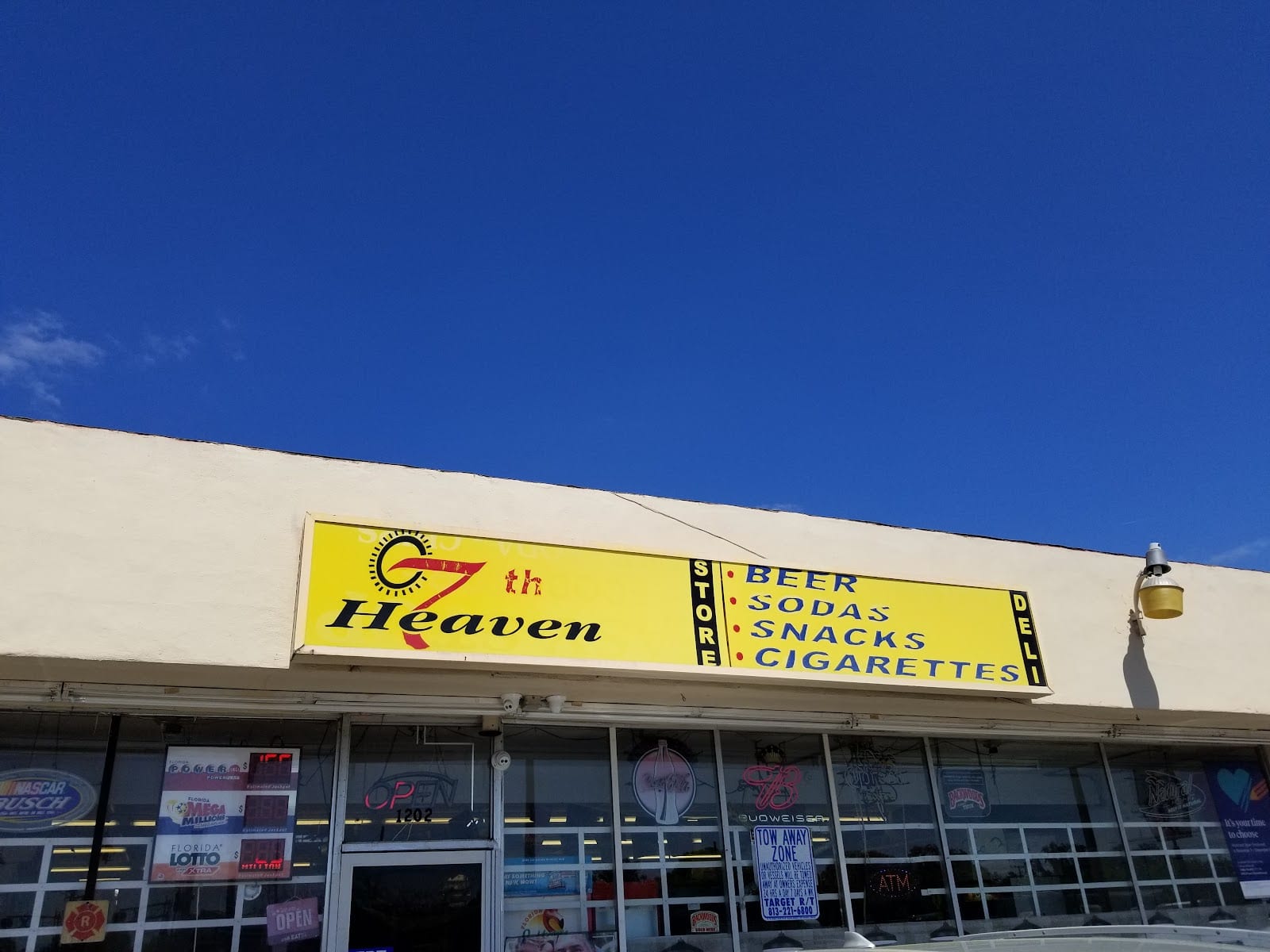 7th Heaven Food Mart Convenient store