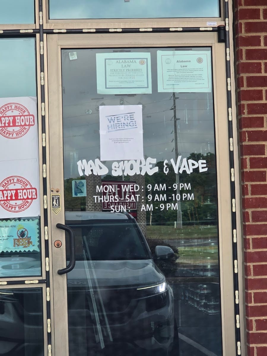 Mad smoke and vape, photo 2