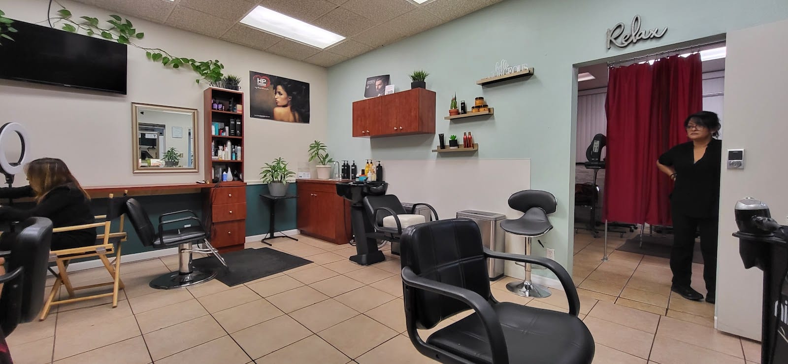 702 Hair Studio