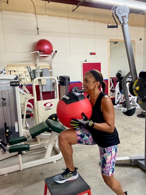HYBRID BARBELLS PERSONAL TRAINING / STRENGTH & CONDITIONING GYM