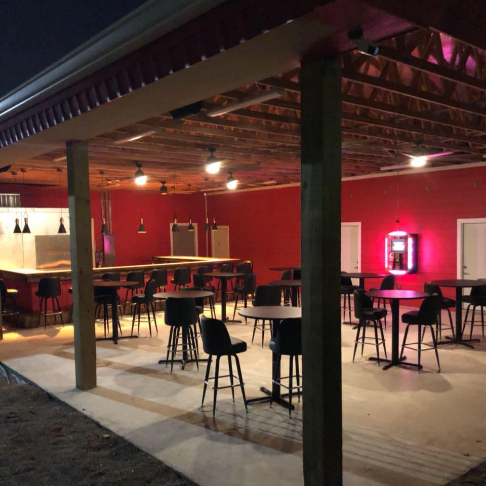 Red's Icehouse, photo 2