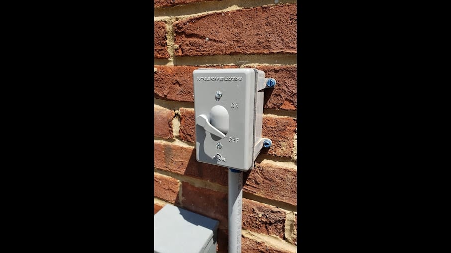 Your Electrician, photo 3