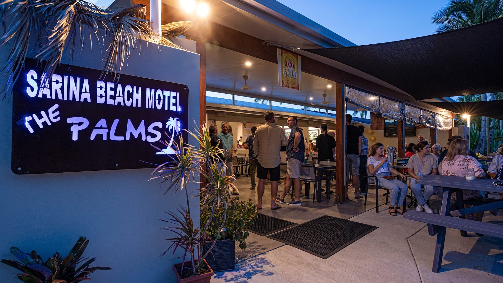 Palms Restaurant @ Sarina Beach, photo 2