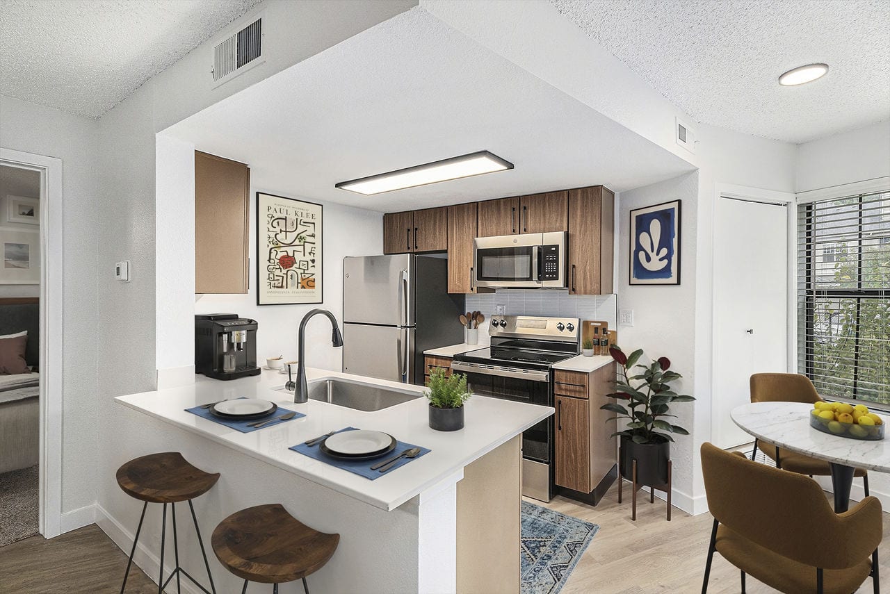 Stratford Station Apartments, photo 2