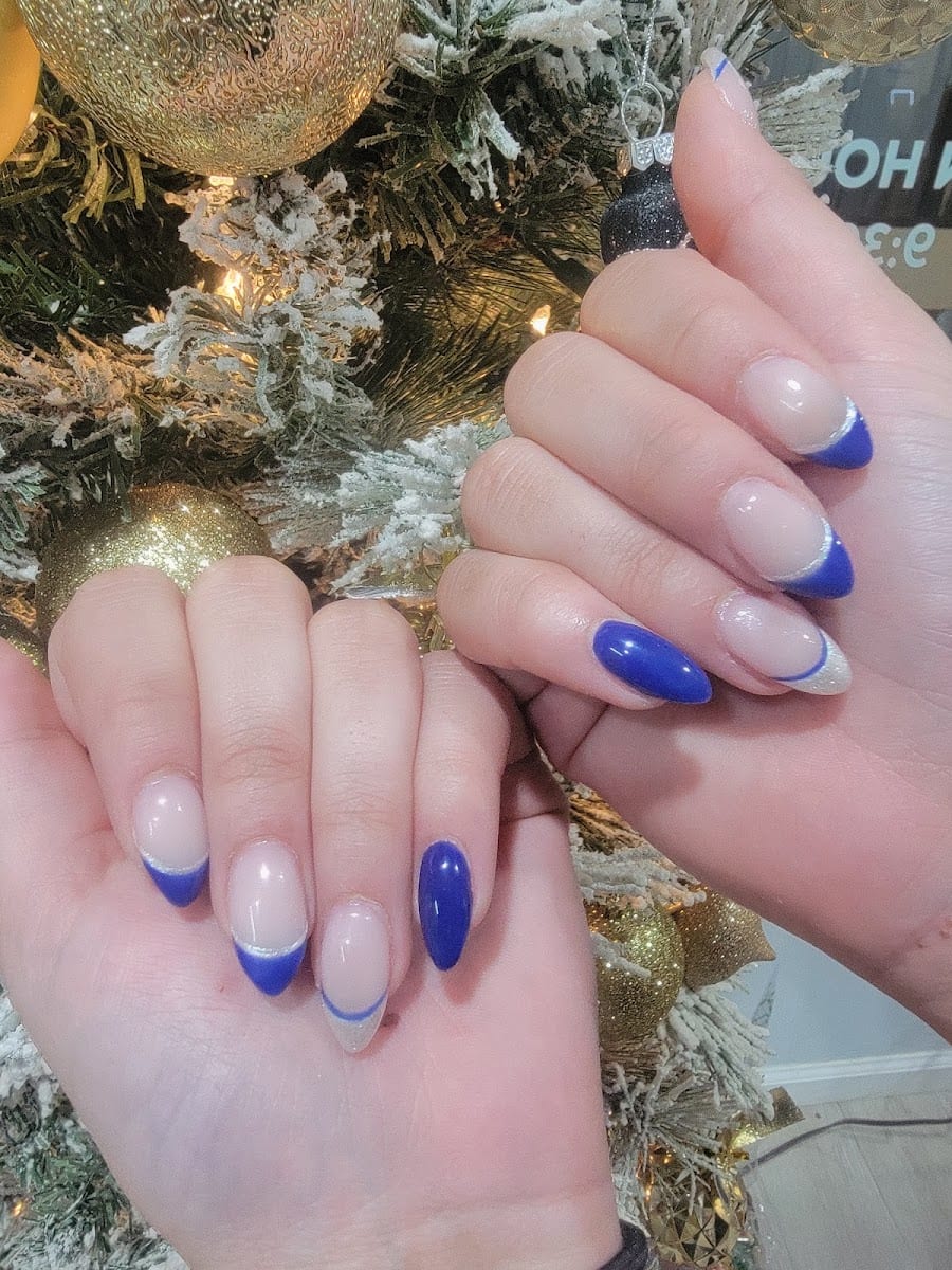 Bee nails & spa