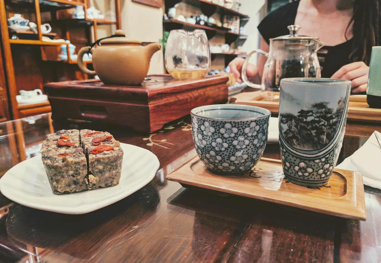 Seven Cups Fine Chinese Teas