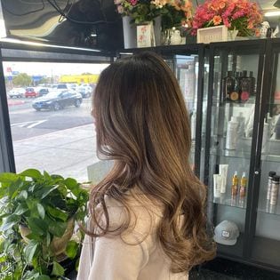 Clip Joint Beauty Salon