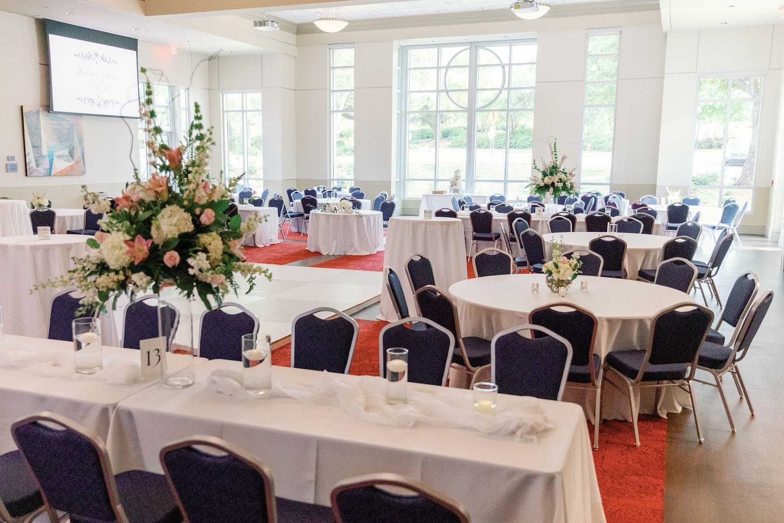 MacQueen Alumni Center