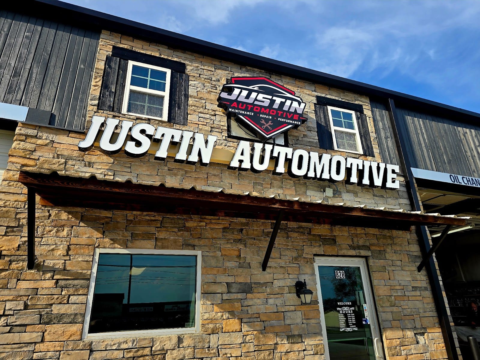 Justin Automotive, photo 2